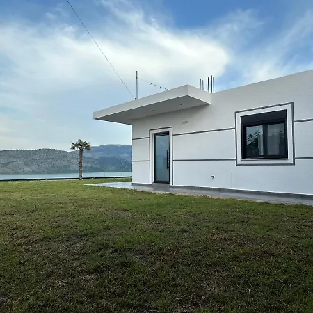 Illyrian Paradise Apartament *